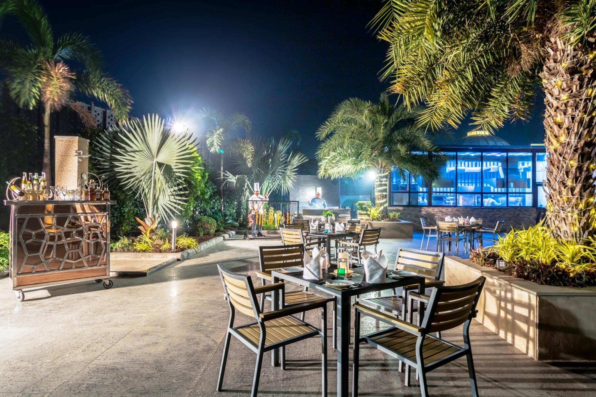 Golden Suites Gurgaon Inde Hotels Kültér fotó