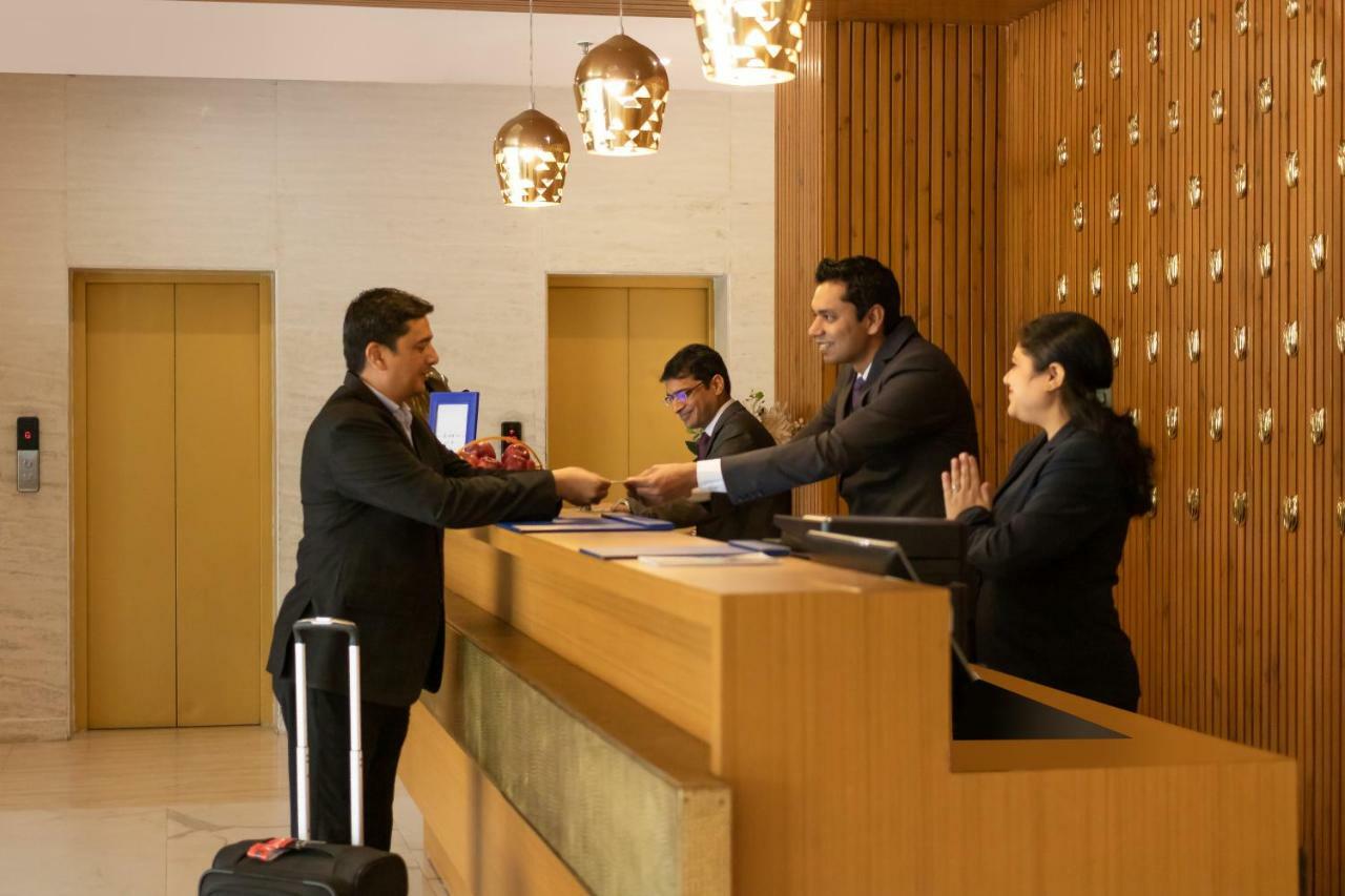 Golden Suites Gurgaon Inde Hotels Kültér fotó